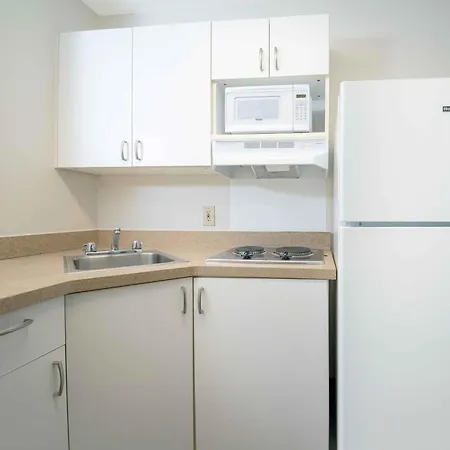 Extended Stay America Suites - Santa Barbara - Calle Real-3