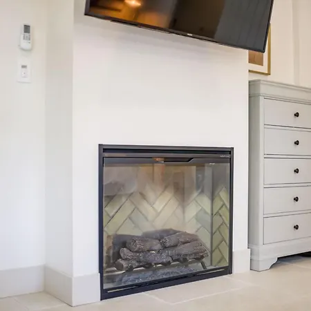 Casa Valerio - Boutique Suites In Downtown Santa Barbara-2